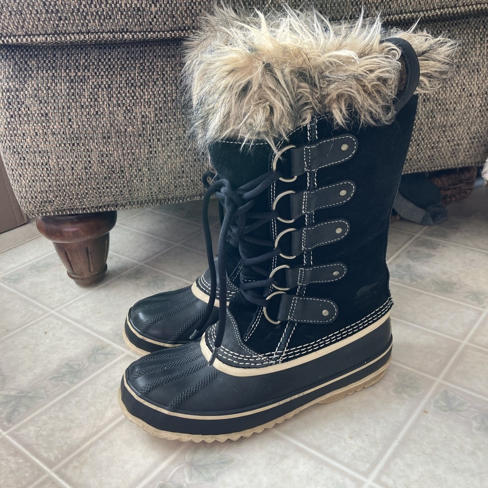 Sorel Black and Cream Winter Boots